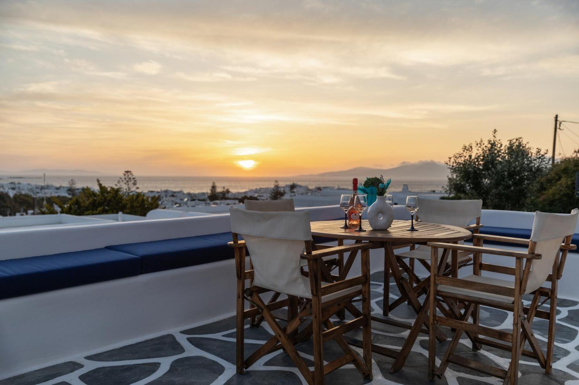 Callisti Mykonos Town With Pool View And Calypso Upper Floor With Sea View Εξωτερικό φωτογραφία