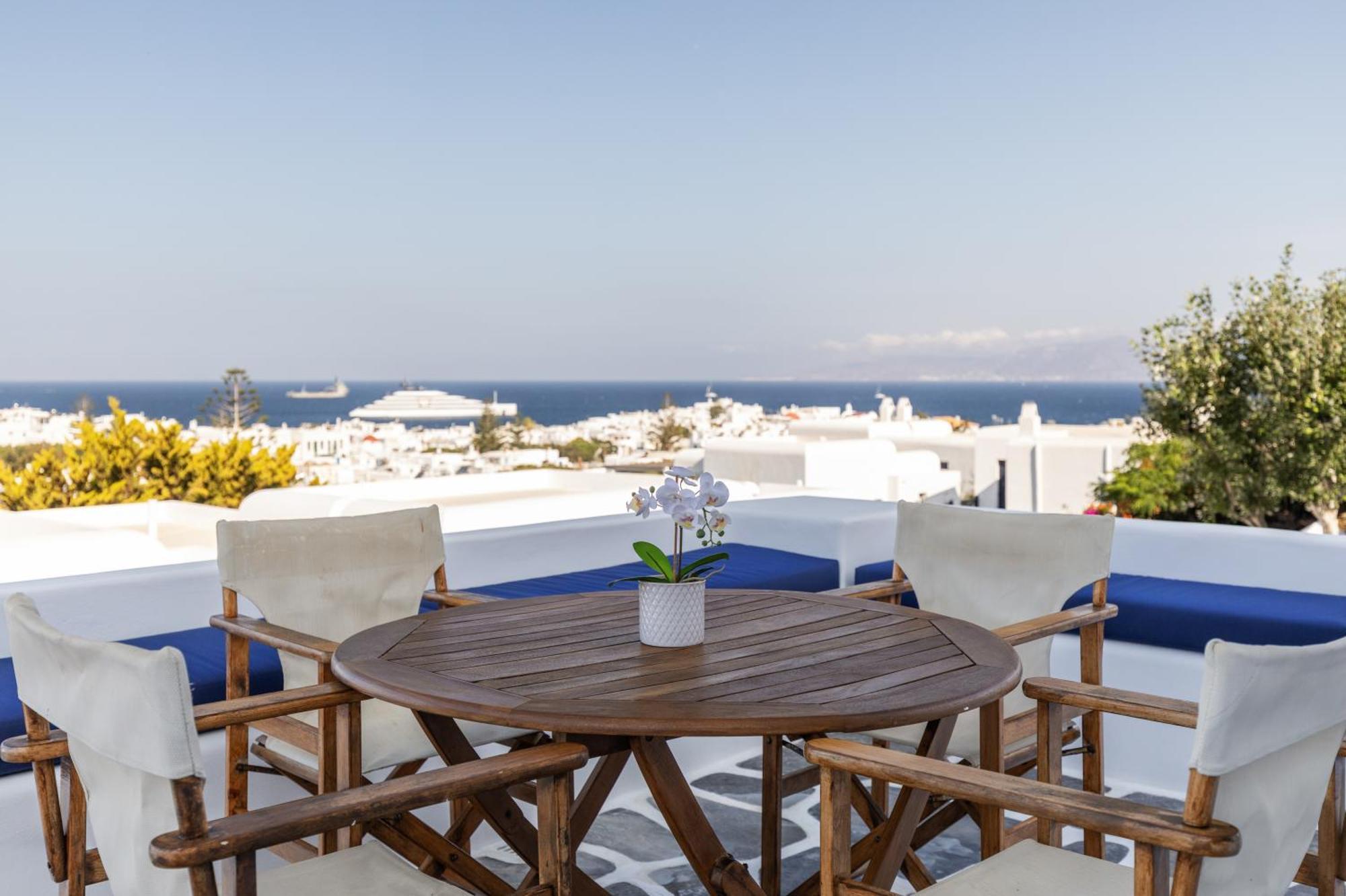 Callisti Mykonos Town With Pool View And Calypso Upper Floor With Sea View Εξωτερικό φωτογραφία